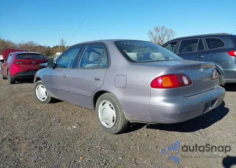 1998 Toyota Corolla Le from USA, damaged, VIN 2T1BR18E9WC033517